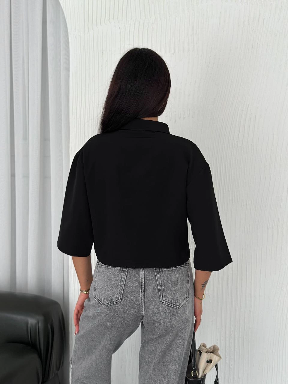 Z Crepe Women's Crop Collared Shirt with Button Placket Three-Quarter Sleeves - Black