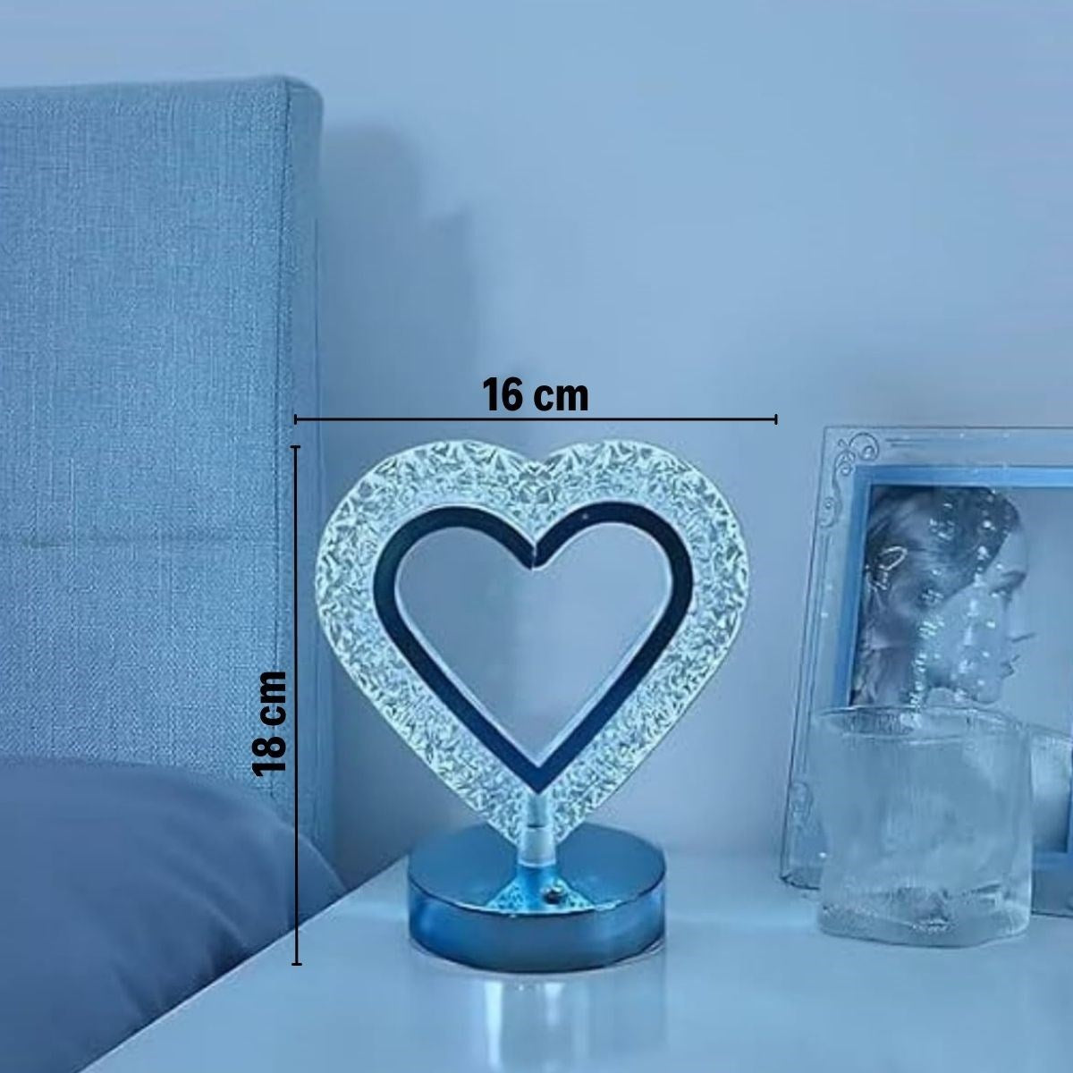 Kalp Şeklinde Kristal LED Masa Lambası - Dokunmatik, 3 Renk Işık Modlu, Şarjlı Mini Dekoratif Gece Lambası (5347)