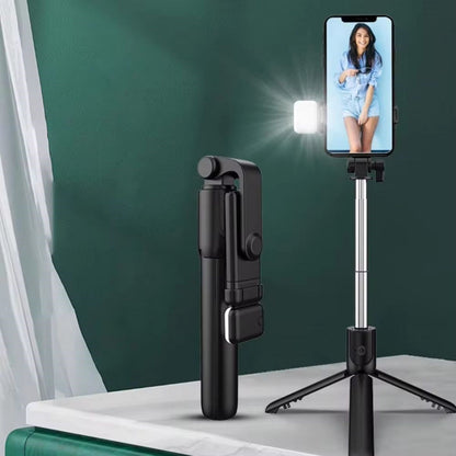 Kendiliğinden LED Işıklı Kumandalı Uzayabilen Selfie Çubuğu,Masa Üstü Tripod (5347)