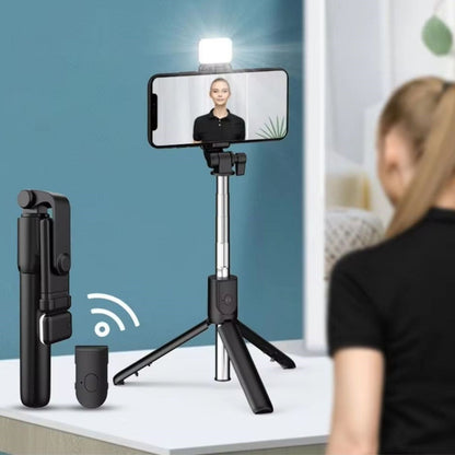 Kendiliğinden LED Işıklı Kumandalı Uzayabilen Selfie Çubuğu,Masa Üstü Tripod (5347)