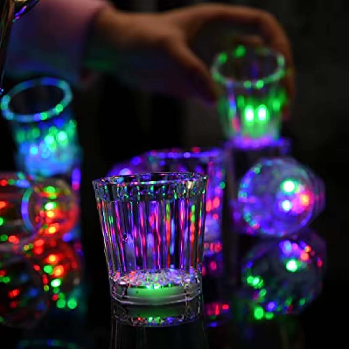 كؤوس ترفيهية بإضاءة LED - كؤوس متغيرة الألوان بثلاثة أوضاع 12 قطعة (5347)