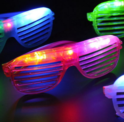 نظارات مصاريع ملونة مضيئة LED - 12 قطعة