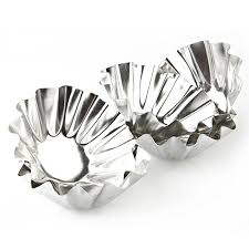 METAL SMALL 6 PIECE MUFFIN MOLD (5347)