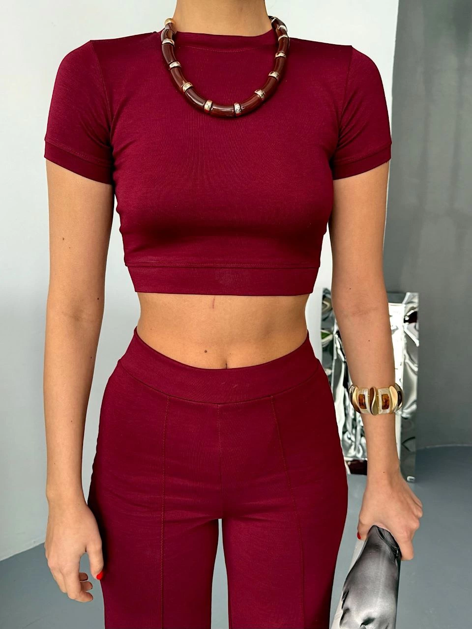Osy Modal Soft Fabric Short Sleeve Crop Top and Spanish Leg Pants Two-Piece Set - Burgundy