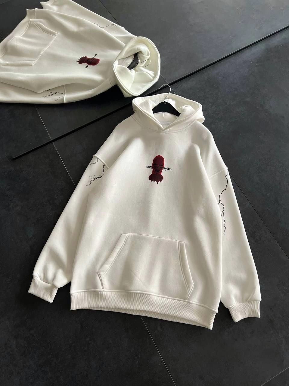 Üç İplik Kapüşonlu Baskılı Oversize SweatShirt- Beyaz