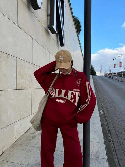 Three-Thread Collared Sweatshirt with Baggy Pants Set - Burgundy