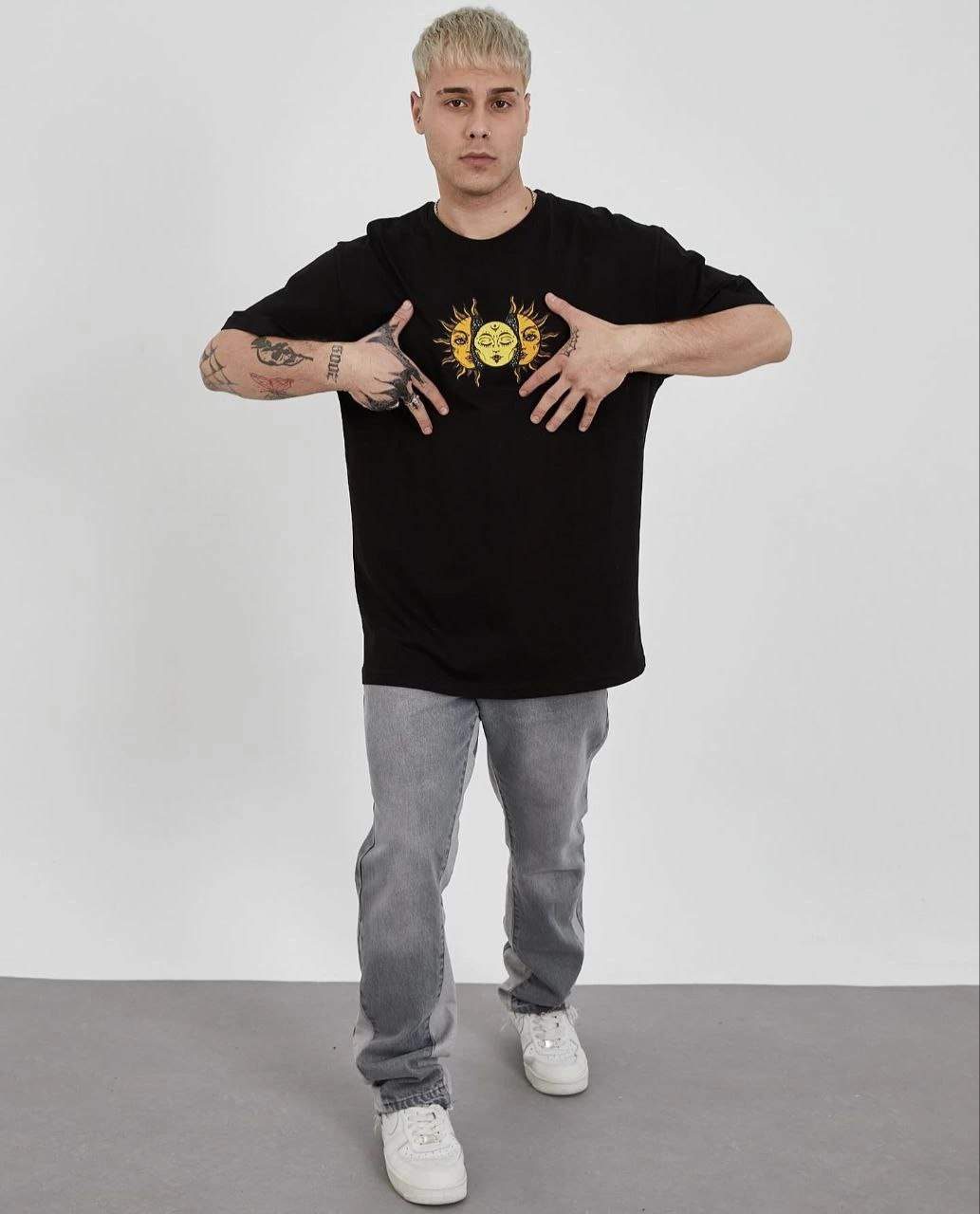 Unisex Crew Neck Printed Oversized T-Shirt - Black