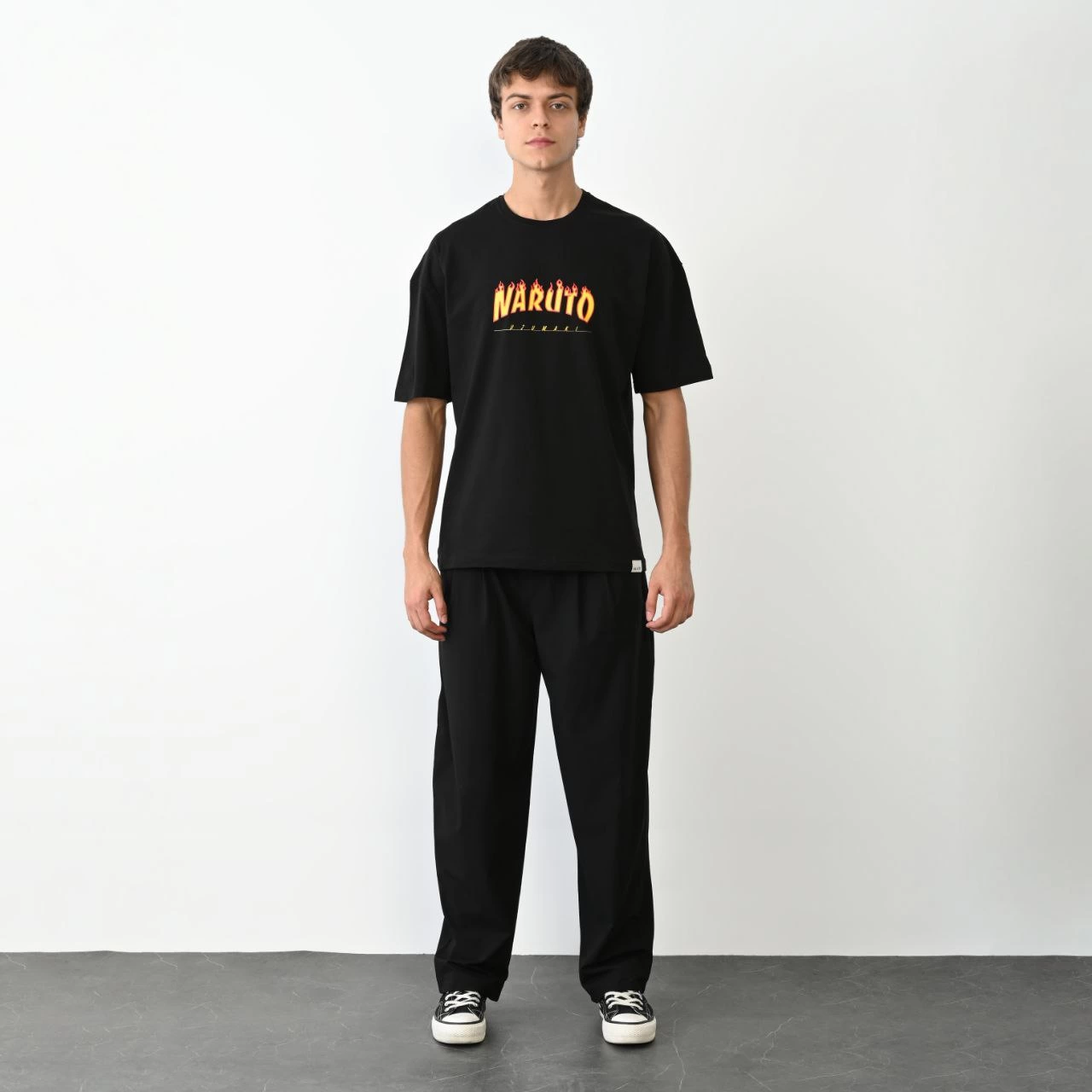 Unisex Crew Neck Printed Oversized T-Shirt - Black