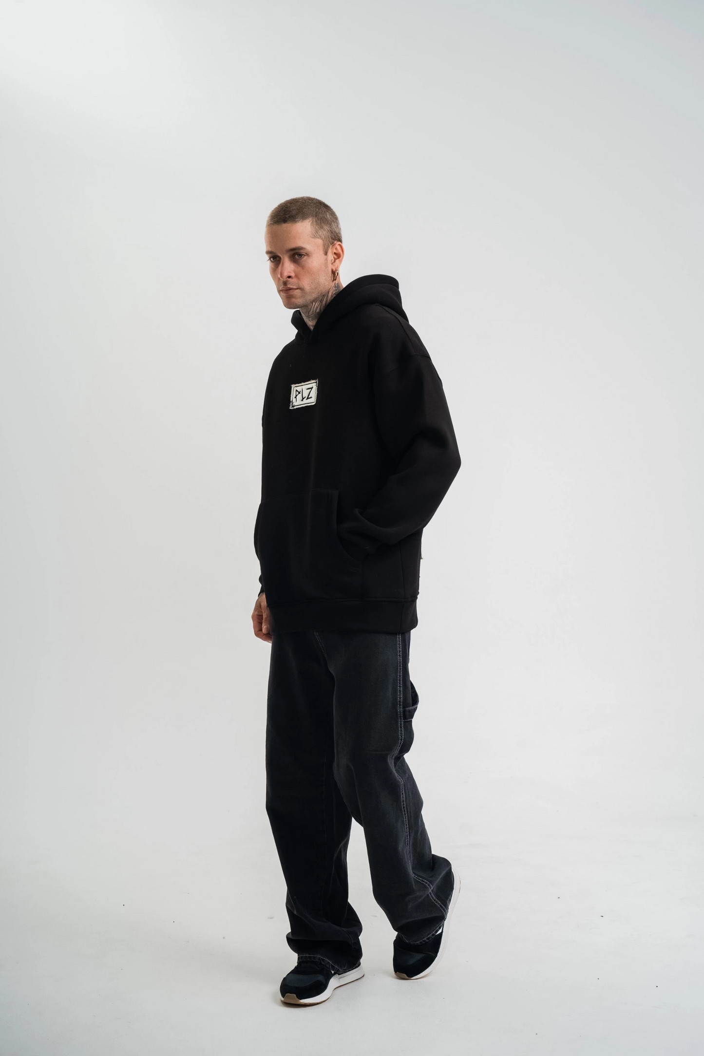 Unisex Kapşonlu Uzun Kol Patchli Nakışlı SweatShirt - Siyah
