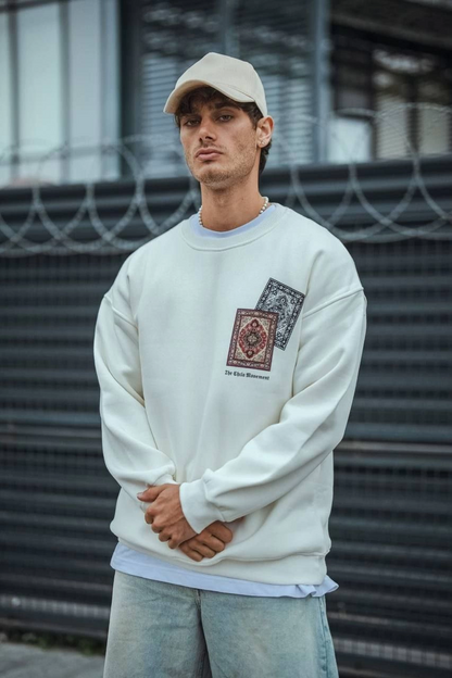 Long Sleeve Crew Neck Printed Sweatshirt - White